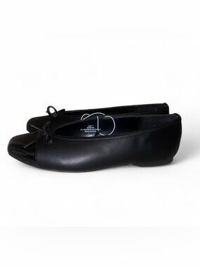 Dolce vita black  ballet flats with bow detail in size 7 New without box